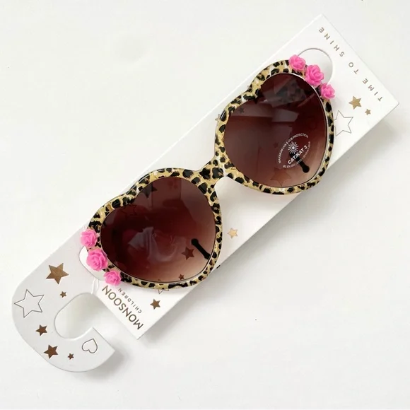 Retro Girls Heart Shape Sunglasses with Leopard Pattern and Roses - Picture 2 of 12